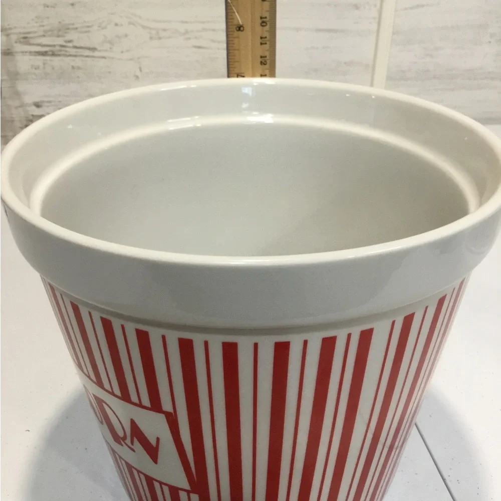 Popcorn Bowl Red White Striped Ceramic Family Size Tub 7 Inches By 8 Inches